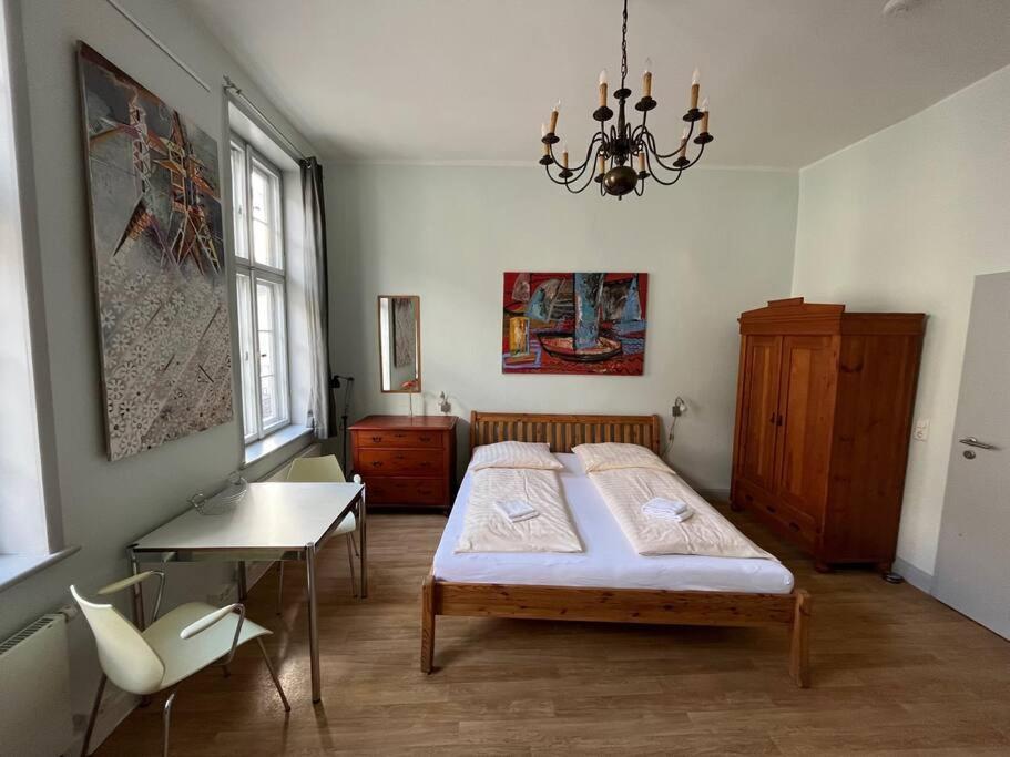 Ferienwohnung - Schweriner Altstadt - Fewo 5 什未林 外观 照片